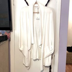 Barefoot dreams cozy chic Cardigan